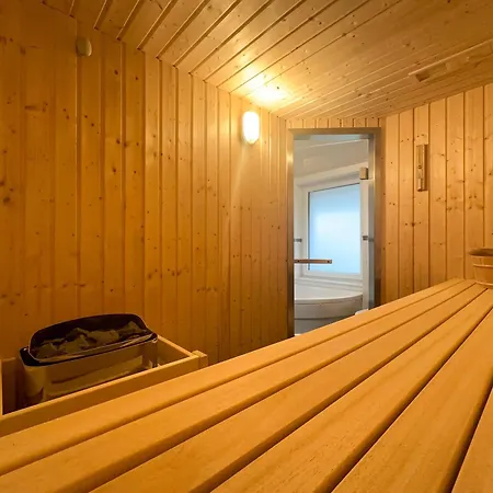Holiday home Seeschwalbe 326